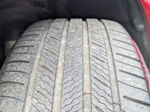 Used 2019 Cadillac XT5 Luxury image 38