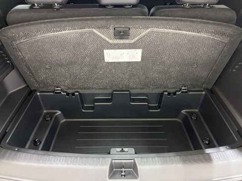 New 2026 GMC Acadia Elevation FWD image 25