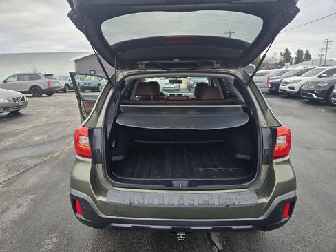 Used 2019 Subaru Outback 2.5i Touring w/ Popular Package #3A image 17
