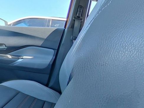 Used 2023 Nissan Kicks SR w/ SR Premium Package FWD image 25