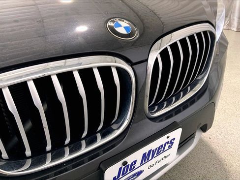 Used 2019 BMW X3 xDrive30i w/ Driving Assistance Package AWD/4WD image 7