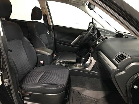 Used 2015 Subaru Forester 2.5i w/ Alloy Wheel Package image 14