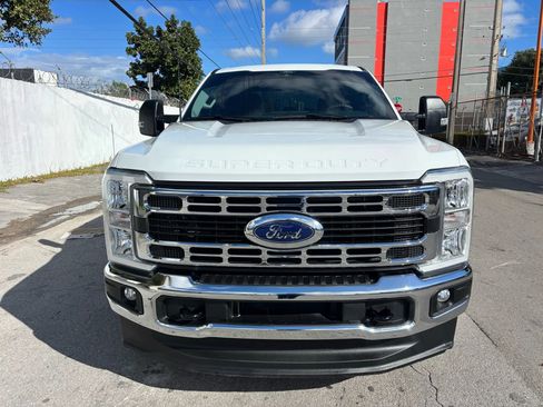 Used 2025 Ford F250 XLT image 7