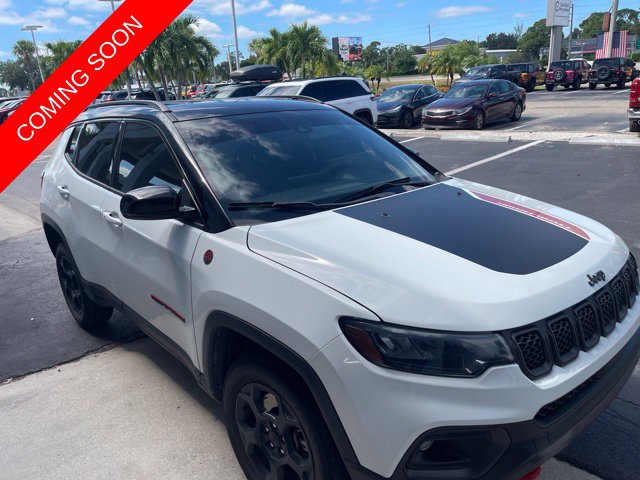 Certified 2023 Jeep Compass Trailhawk AWD/4WD image 1
