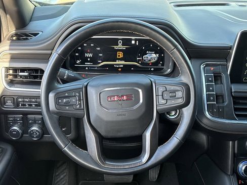 Used 2023 GMC Yukon AT4 w/ AT4 Premium Package image 11