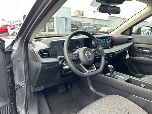 New 2026 Nissan Kicks SV image 24