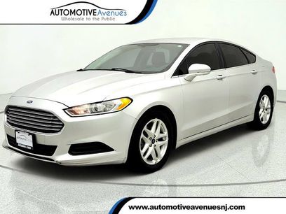 Used 2016 Ford Fusion SE