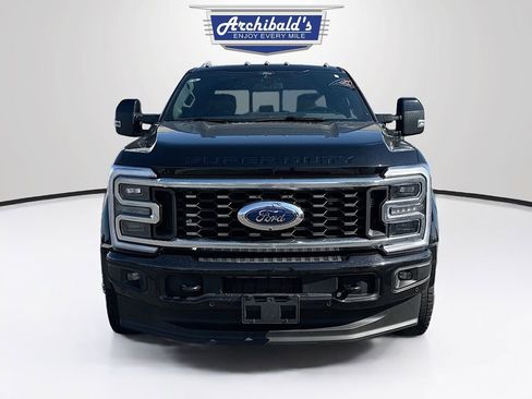 Used 2025 Ford F450 Platinum w/ FX4 Off-Road Package AWD/4WD image 2
