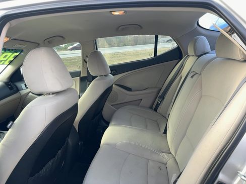 Used 2013 Kia Optima LX image 8