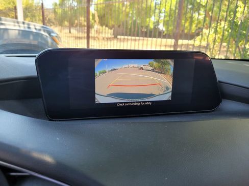 Used 2025 MAZDA MAZDA3 s FWD image 18