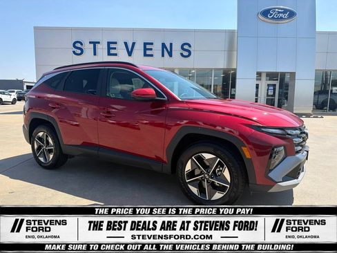 Used 2025 Hyundai Tucson SEL AWD/4WD image 1