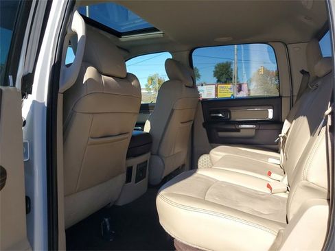 Used 2015 RAM 1500 Laramie w/ Convenience Group image 23