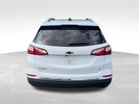 Used 2021 Chevrolet Equinox LT FWD image 4