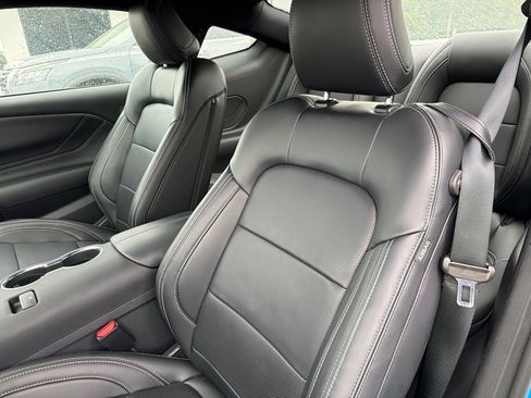 Used 2026 Ford Mustang Premium RWD image 3