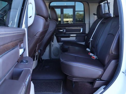 Used 2016 RAM 3500 Laramie Longhorn image 10