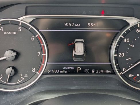 Used 2024 Nissan Rogue S FWD image 18