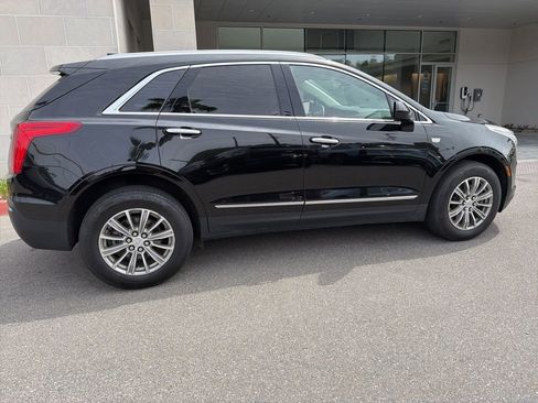 Used 2018 Cadillac XT5 Luxury w/ Driver Awareness Package image 7