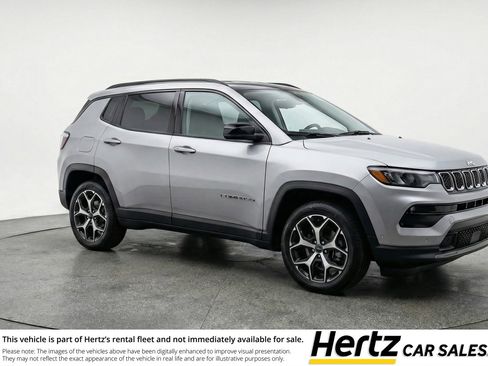 Used 2025 Jeep Compass Limited image 1