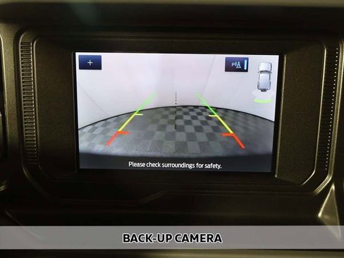 Used 2023 Ford Bronco Big Bend image 5