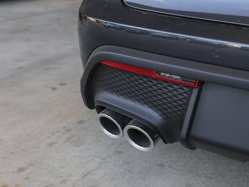 Certified 2026 Porsche Macan AWD/4WD image 14