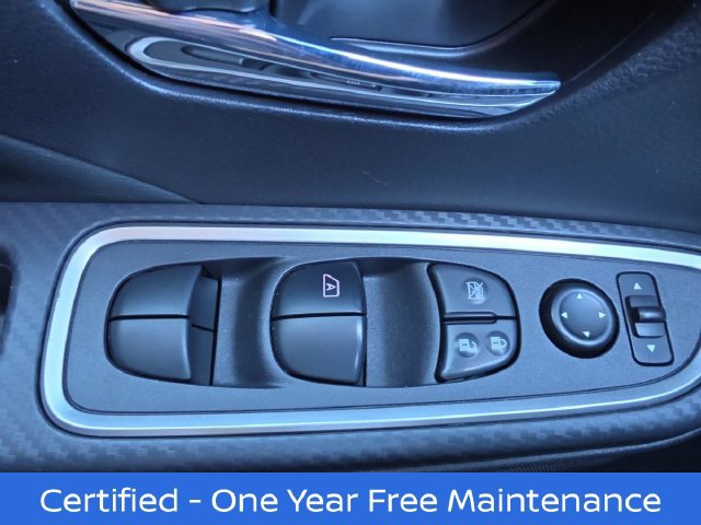 Certified 2025 Nissan Versa SR w/ Trunk Package FWD image 29