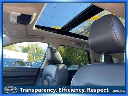 Certified 2025 Nissan Pathfinder SL w/ SL Premium Package image 21