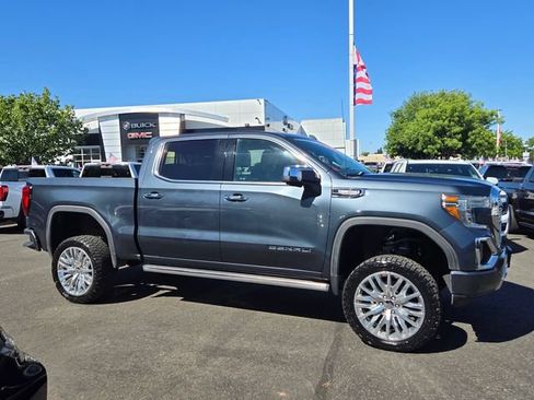 Used 2019 GMC Sierra 1500 Denali w/ Denali Ultimate Package AWD/4WD image 3