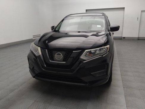 Used 2017 Nissan Rogue S image 15