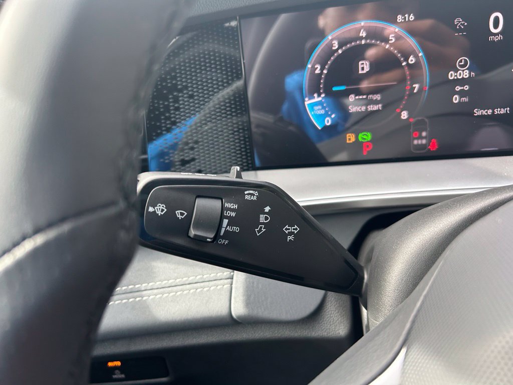 New 2026 Volkswagen Tiguan SE R-Line AWD/4WD image 21