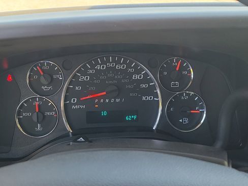 New 2025 GMC Savana 3500 w/ Power Convenience Package image 21