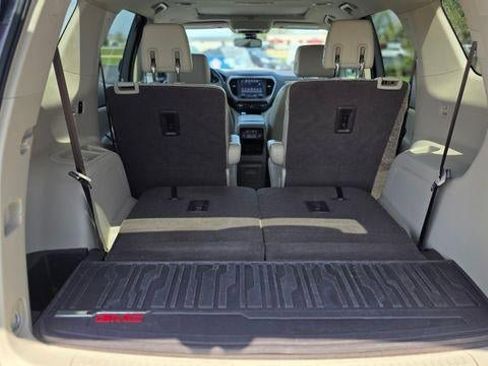 Used 2017 GMC Acadia Denali w/ Technology Package AWD/4WD image 16