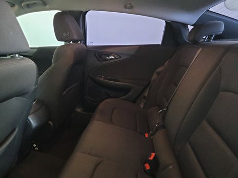 Used 2020 Chevrolet Malibu LS FWD image 18