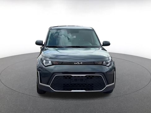 Used 2025 Kia Soul LX w/ LX Technology Package FWD image 4