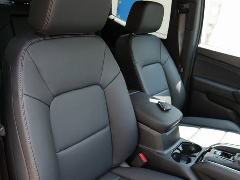 New 2026 Chevrolet Colorado LT w/ LT Convenience Package image 21