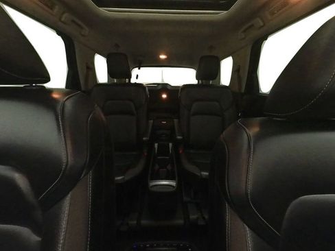 Certified 2023 Nissan Pathfinder SL w/ SL Premium Package AWD/4WD image 31