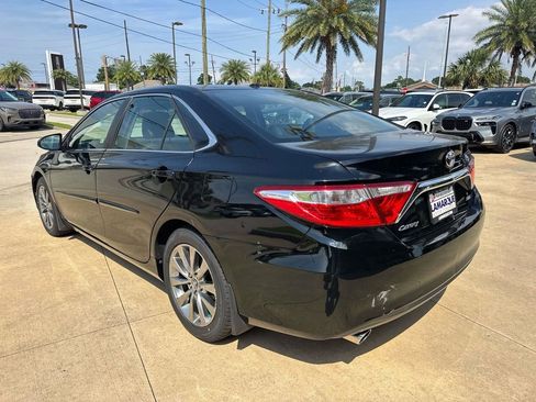 Used 2015 Toyota Camry XLE FWD image 6