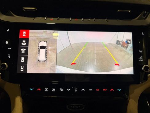 Used 2026 Jeep Grand Cherokee L Limited w/ Luxury Tech Group II RWD image 24