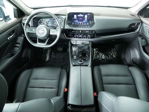 Used 2023 Nissan Rogue SL w/ SL Premium Package image 15