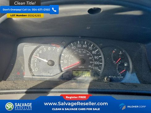 Used 2005 Toyota Corolla image 12