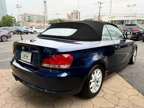 Used 2011 BMW 128i Convertible RWD image 12