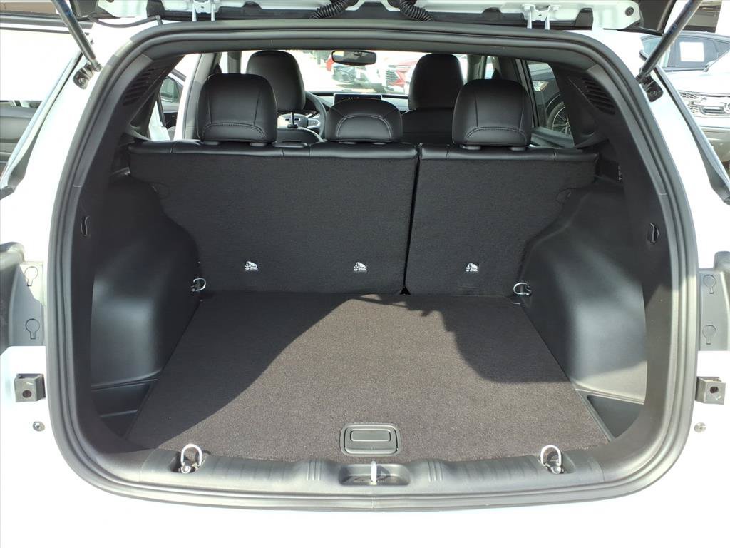 New 2026 Jeep Compass Latitude AWD/4WD image 14
