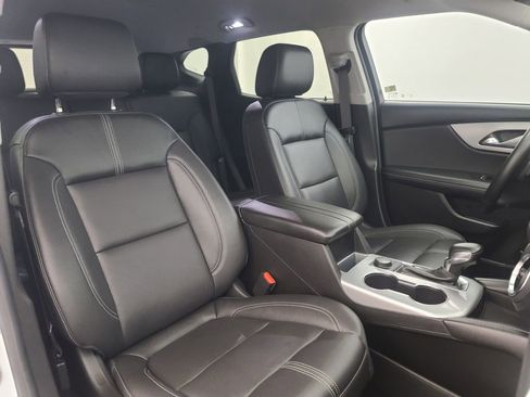 Used 2024 Chevrolet Blazer LT image 15
