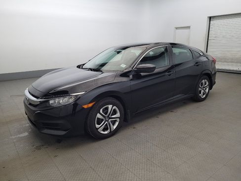 Used 2017 Honda Civic LX image 2