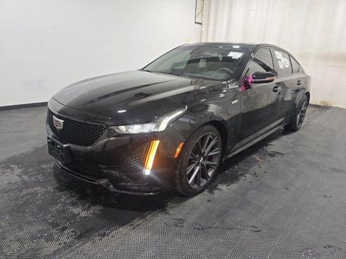 Used 2021 Cadillac CT5 V RWD image 4