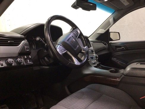 Used 2018 GMC Yukon SLE w/ SLE Value Package AWD/4WD image 10