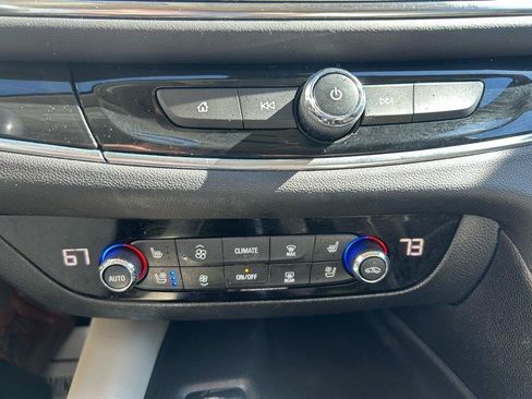 Used 2020 Buick Enclave Premium w/ Trailering Package, 5000 lbs. FWD image 15
