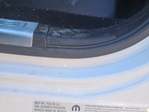 Used 2023 RAM 3500 Limited image 3