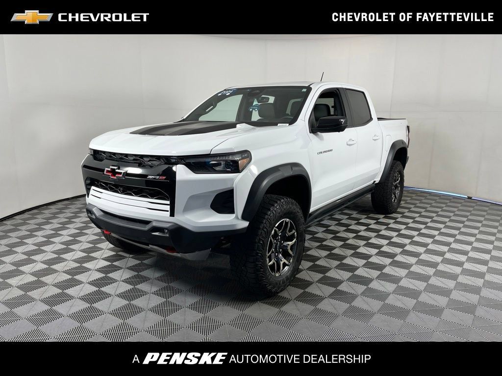 Certified 2024 Chevrolet Colorado ZR2 w/ ZR2 Convenience Package III AWD/4WD image 1
