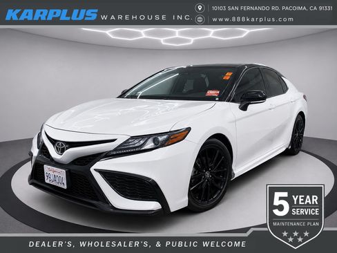 Used 2021 Toyota Camry XSE w/ Carpet Mat Package (TMS) FWD image 1