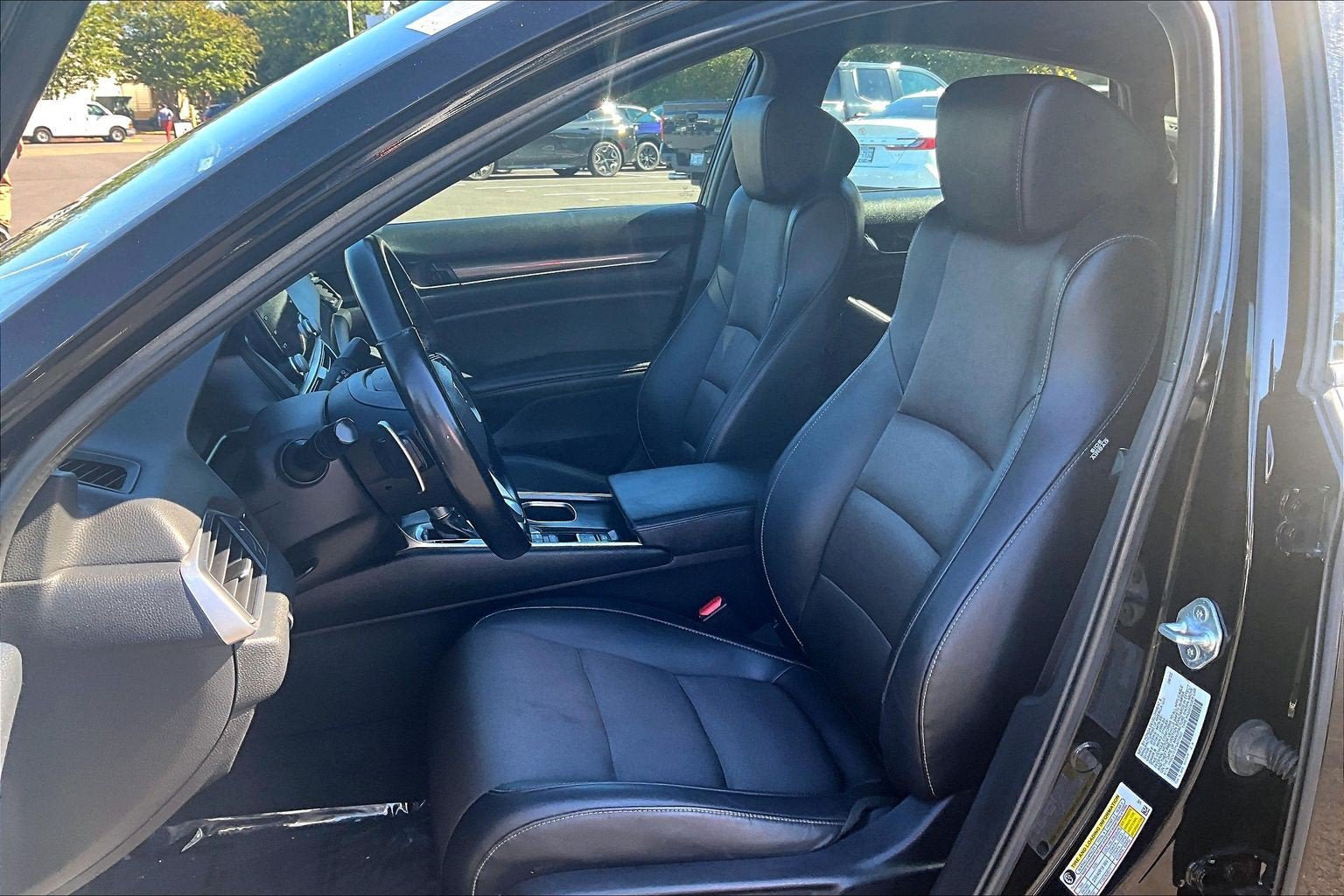 Used 2022 Honda Accord Sport image 23